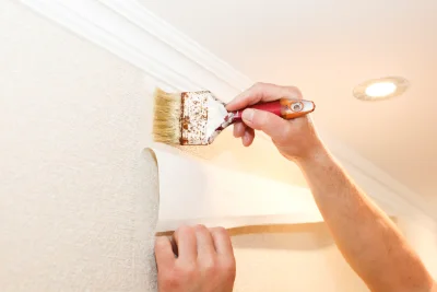 Pose de papier peint à Flêtre — revêtements muraux et toiles de verre
